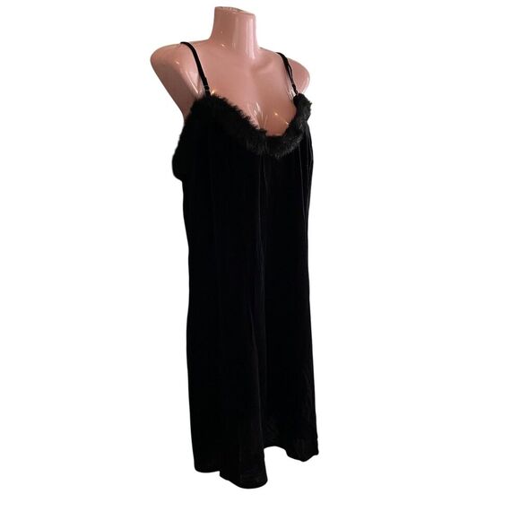 Lane Bryant Nightgown Womens 22 24 Black Velvet Faux Fur Trim Slip Chemise - Picture 2 of 6